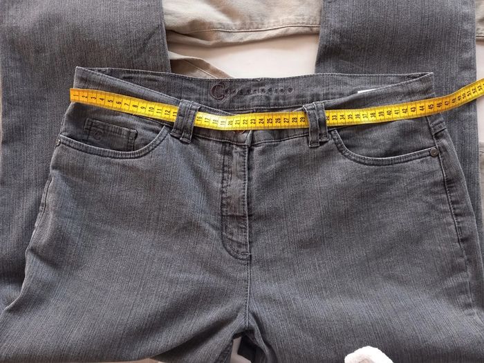 Jeans taille 44 - photo numéro 11