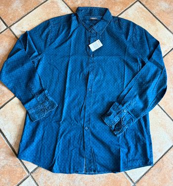 Chemise bleu marine motifs point mis noir neuve taille XXL fitted in extenso