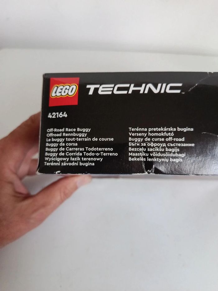 Lego technic la buggy tout terrain - photo numéro 2