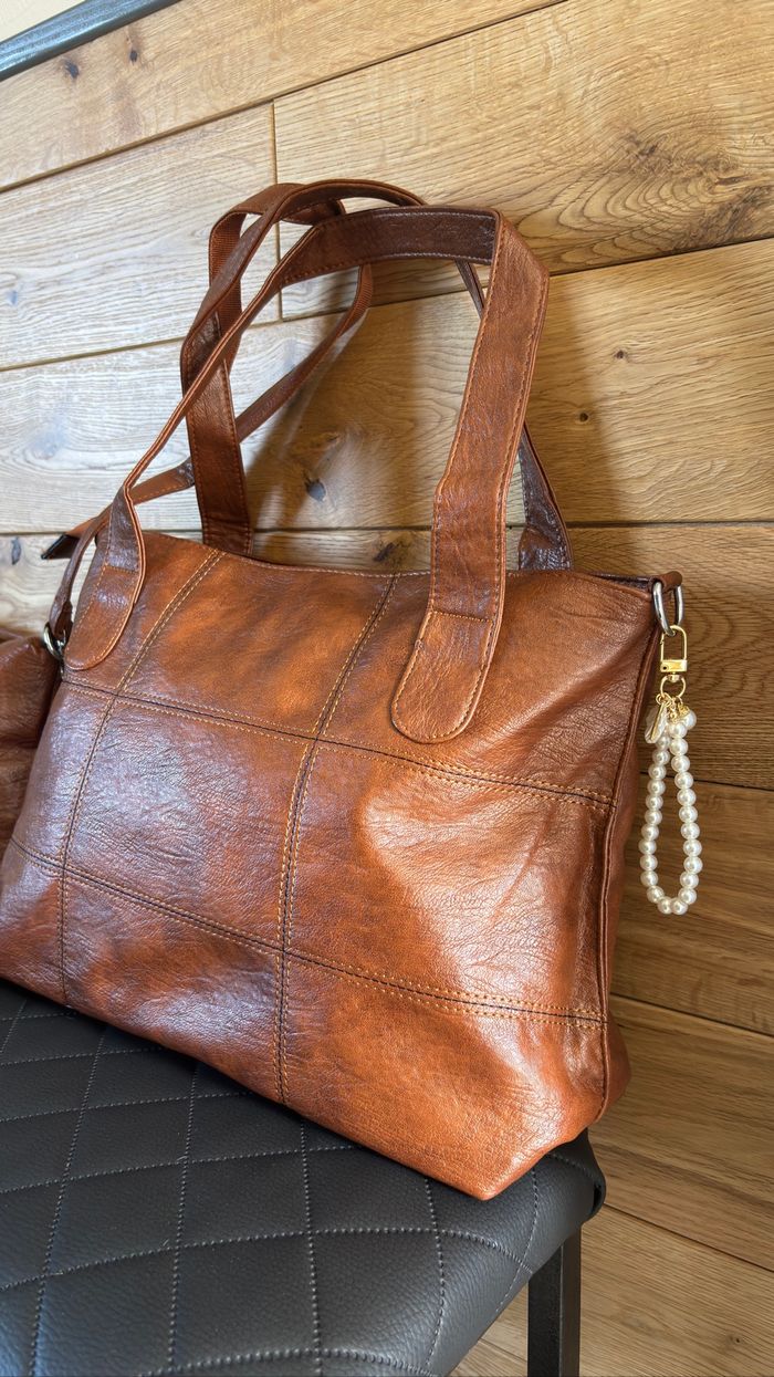 Lot de 3 sacs femme marron élégant – cabas, bandoulière et pochette assortie en similicuir neuf - photo numéro 3