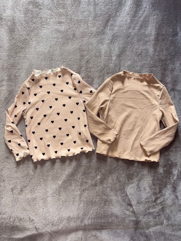 Lot de vêtements pour jumelles taille 18 mois en très bon état - photo numéro 3