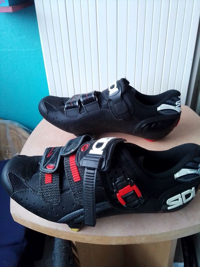 Chaussures professionnelle SIDI pour cyclisme professionnel - photo numéro 4