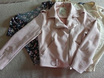 Vêtements taille 36 