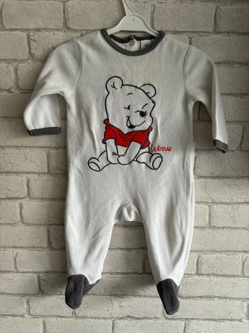 Pyjama Disney taille 6 mois