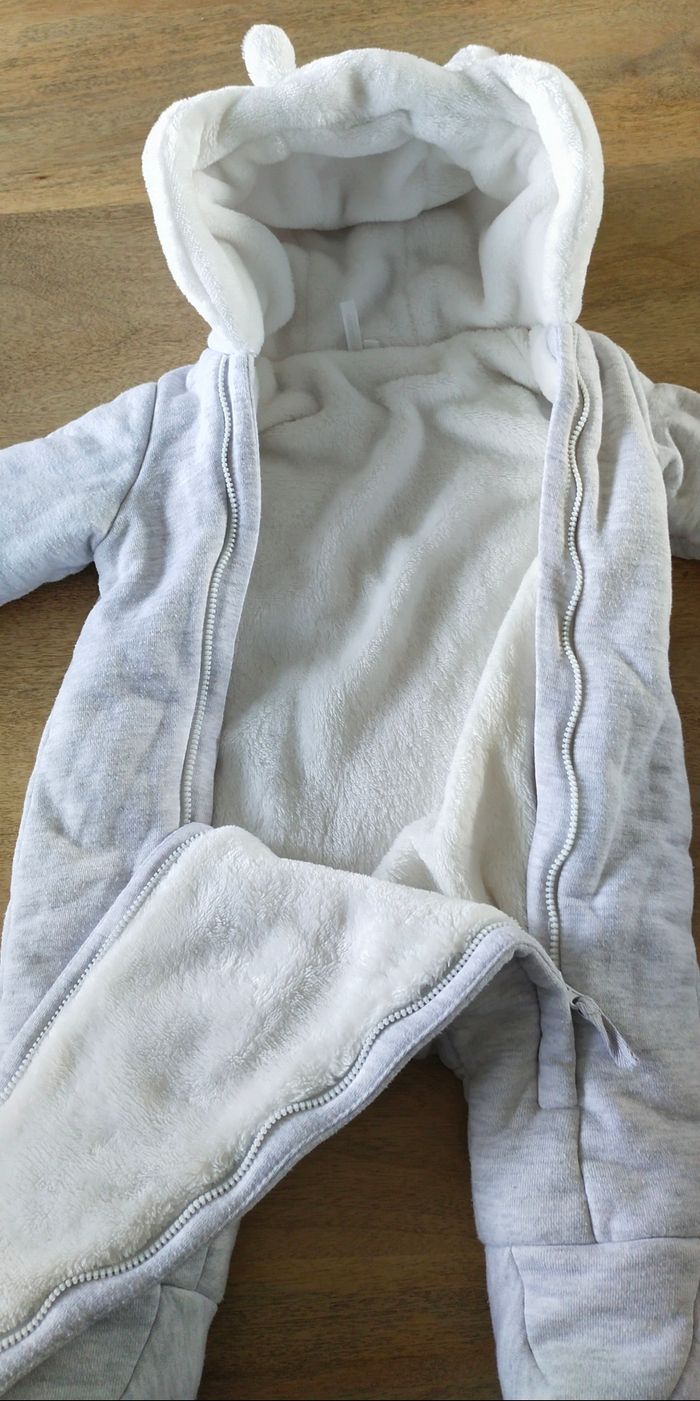 Combinaison pilote mixte 3 mois - photo numéro 3