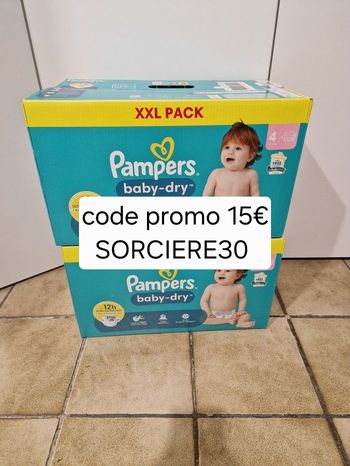 Couches Pampers baby-dry taille 4