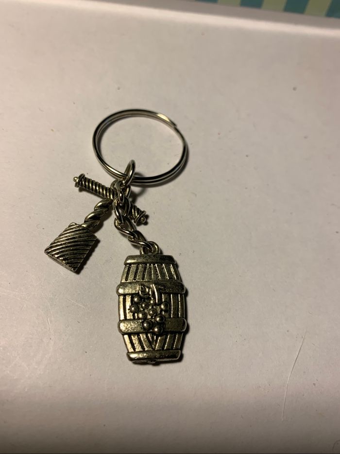 Porte clé amateur vin - photo numéro 3
