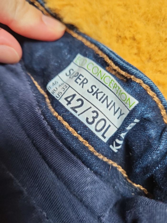 Jean de grossesse état neuf - photo numéro 3