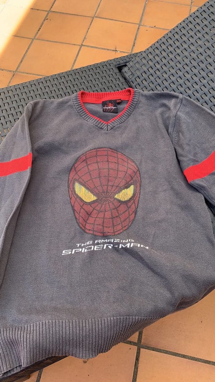 Pull Spider-Man 10 ans gris/rouge