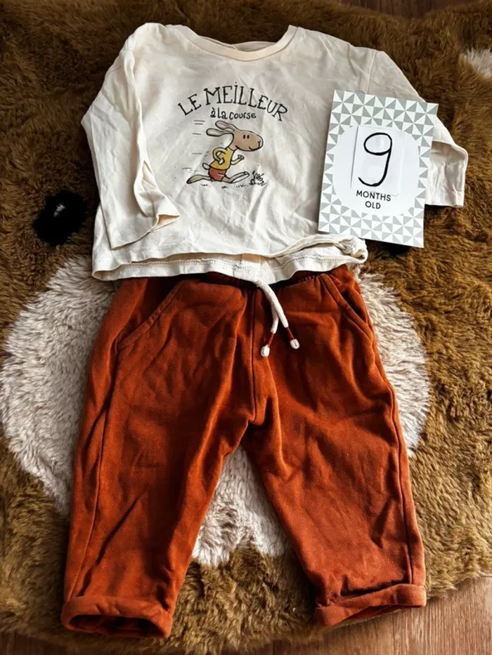 Ensemble tee shirt lapin + pantalon orange Vertbaudat t.9m