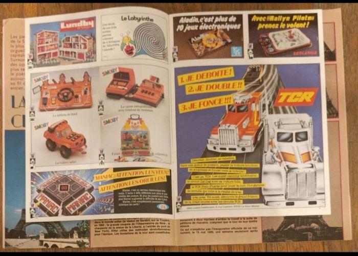 Journal de mickey avec livret jouets Trampline 1980 N°1482 vintage - photo numéro 4