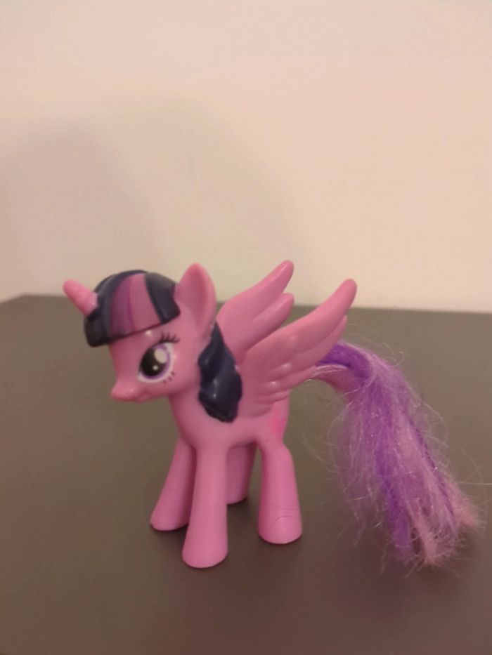 figurine my little pony