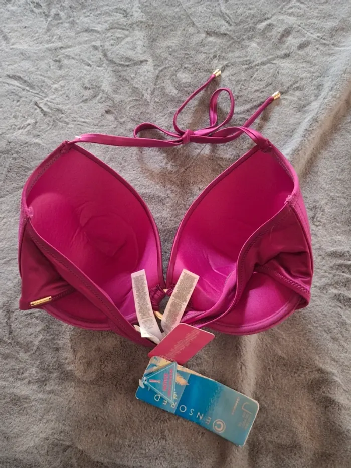 Haut de maillot de bain 👙 - photo numéro 2