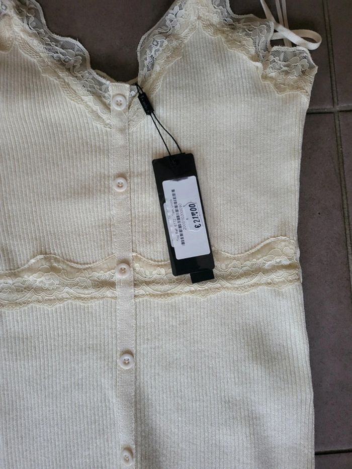 Haut ajusté confectionné en tissu de coton majoritaire et fibres élastiques mélangées Taille unique - photo numéro 3
