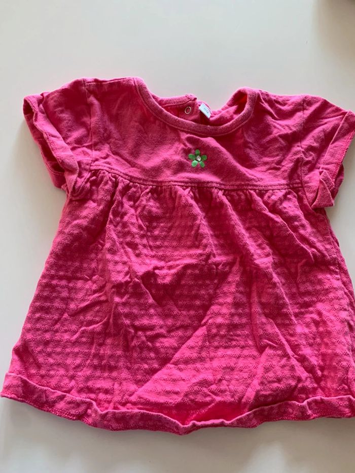 Lot pantalon/pantacourt et hauts 18 mois été - photo numéro 8