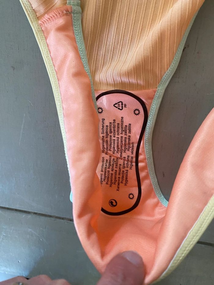 Maillot de bain Les Tropéziennes deux pièces taille S - photo numéro 8
