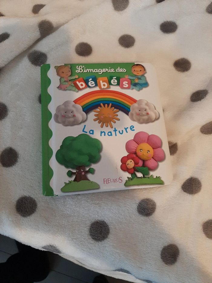 Livre l'imagerie des bébés : la nature