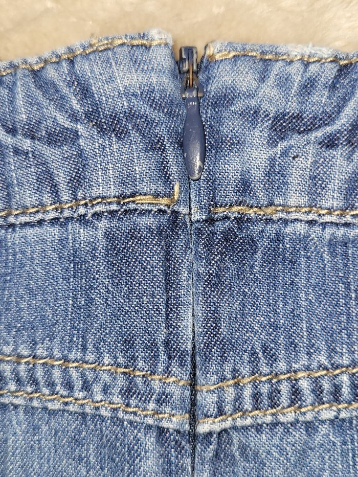 Jupe en jean taille 5 ans - photo numéro 4