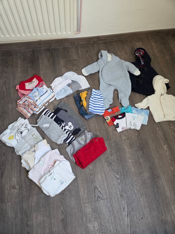 Lot vêtements 3 mois 30 pièces 