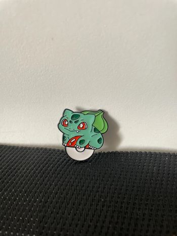 Pin’s Bulbizarre pokeball bulbasaur Pokémon broche en  très bon état