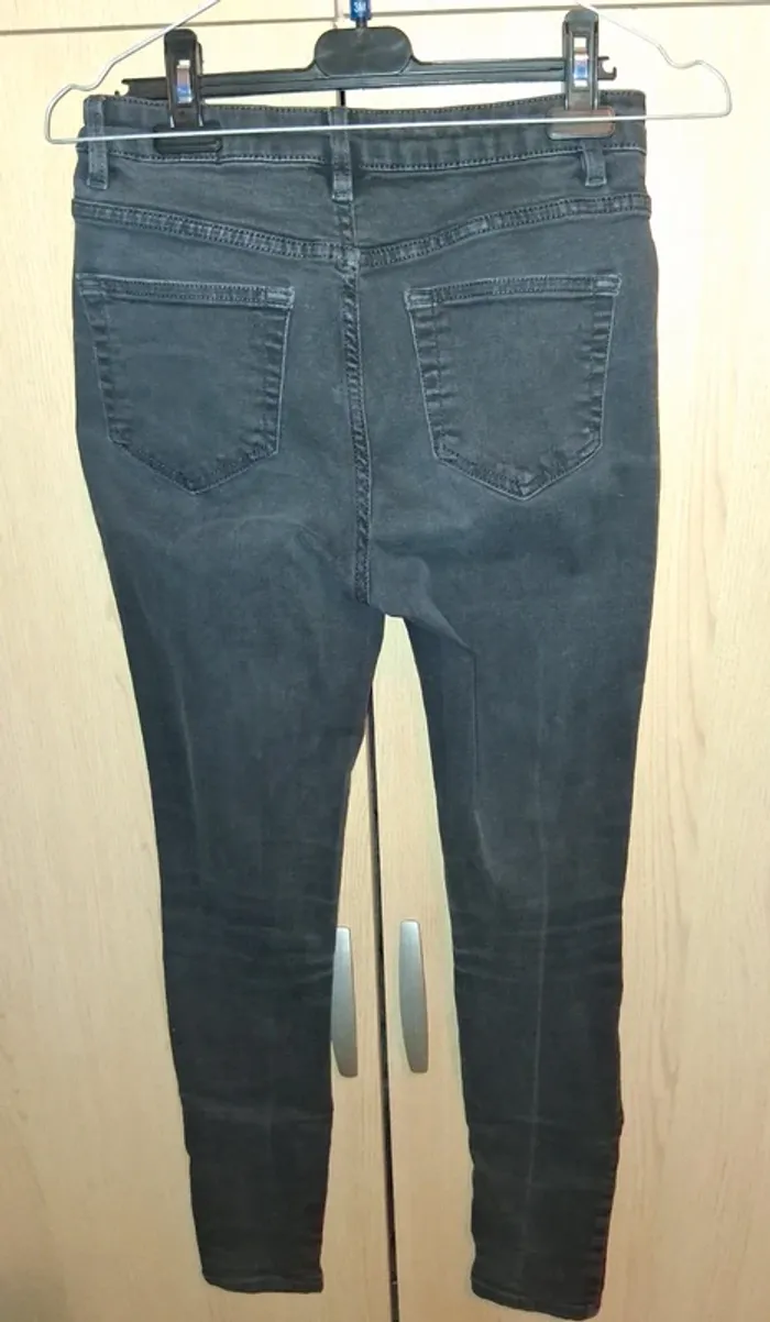 Jean's promod taille 36 - photo numéro 2