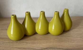 Vase décoratif- Vert Anis