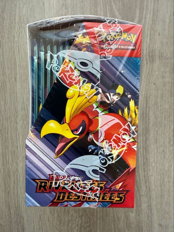 Display Pokémon EV10 Rivalités Destinées - photo numéro 3