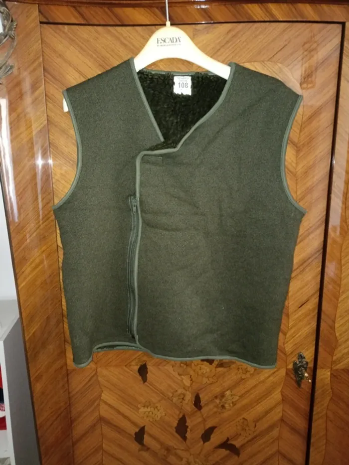 Veste chaude sans manche- Armée