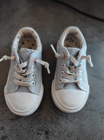 basket bleu clair