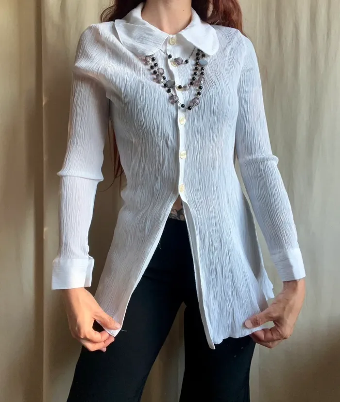 Chemise longue matière froissée Officecore Back to School vintage made in France 🇫🇷 90s - Taille S/M - photo numéro 3