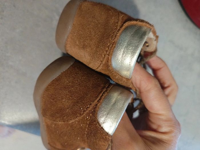 Chaussure de marche taille 19 - photo numéro 2