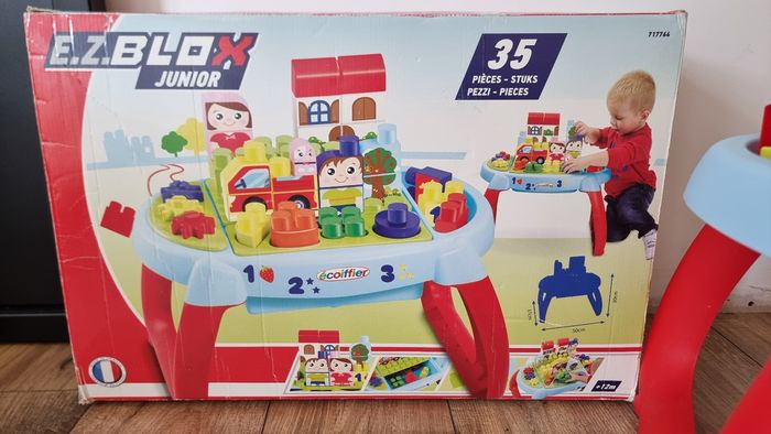 Table d'éveil briques, Ecoiffier - photo numéro 2