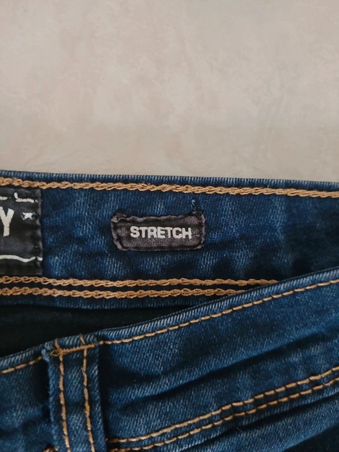 Jeans Love CNY / 14 ans - photo numéro 4