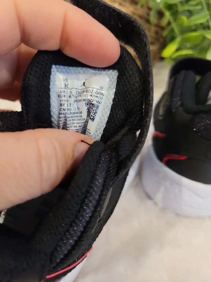 Baskets jordan Max 4 neuve - photo numéro 5
