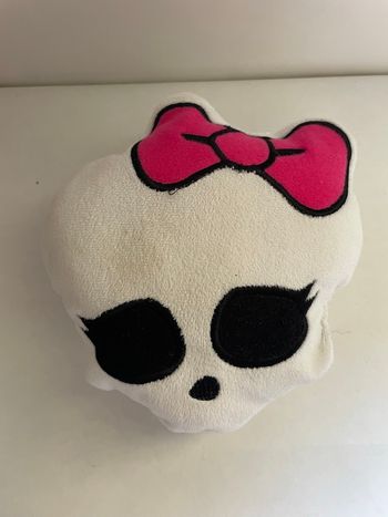 Peluche monster high 