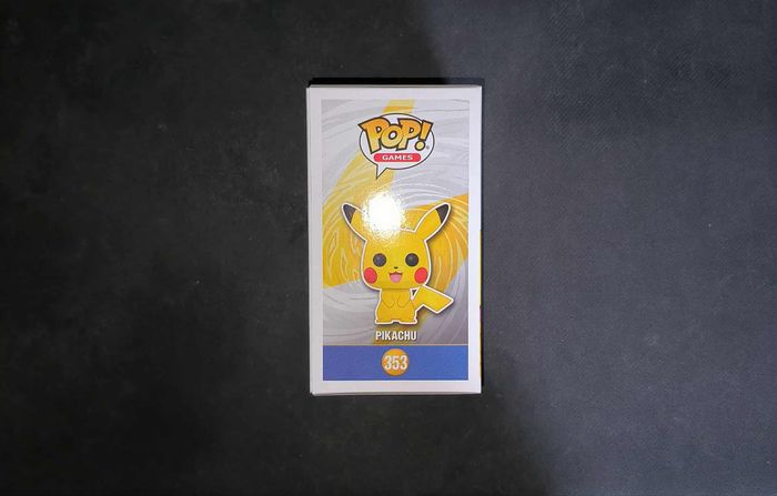 Figurine Funko Pop / Pikachu 353 / Pokémon / Spécial édition - photo numéro 4