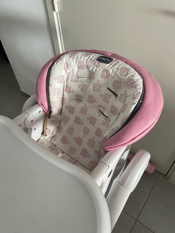 Chaise haute - photo numéro 2