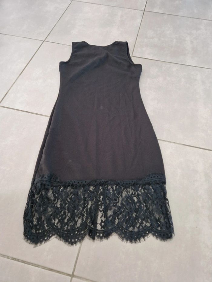 Petite robe noire - photo numéro 6