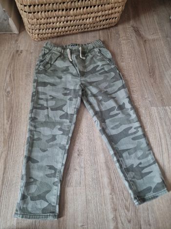 Pantalon kiabi kaki