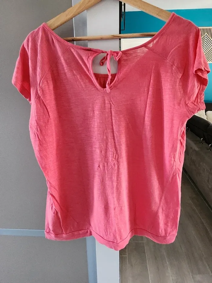 Tee-shirt haut blouse manches courtes taille 46 Ilico corail - photo numéro 2