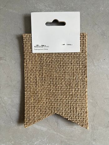 Fanions en toile de jute