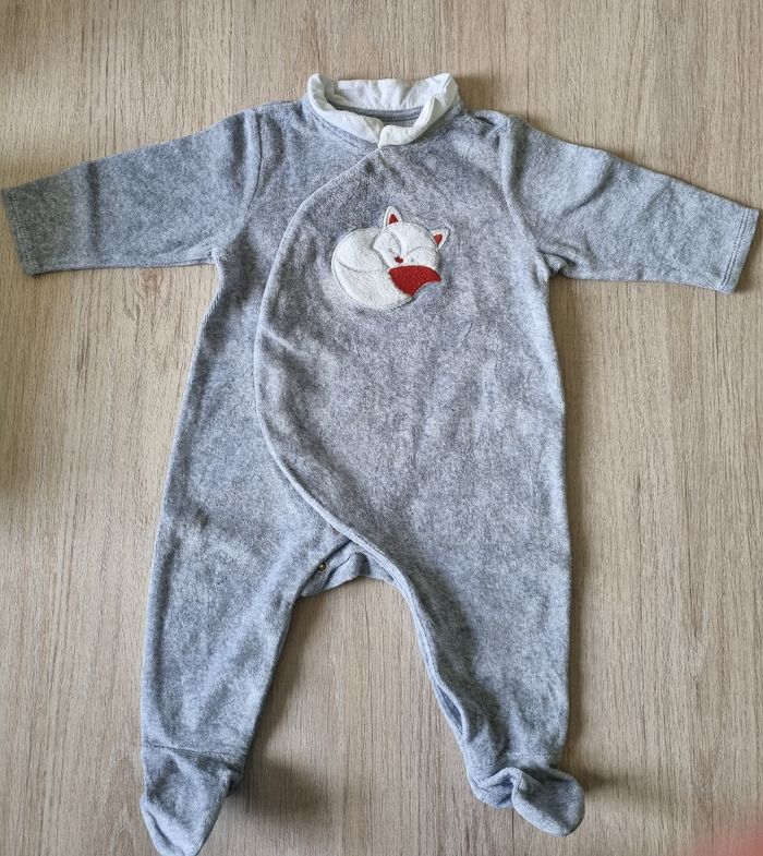 Pyjama 6 mois - photo numéro 5