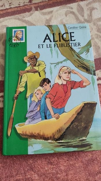 Livre de poche jeunesse Alice et le Flibustier