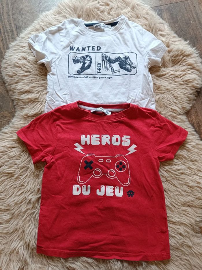 Lot de 2 teeshirt 5 ans