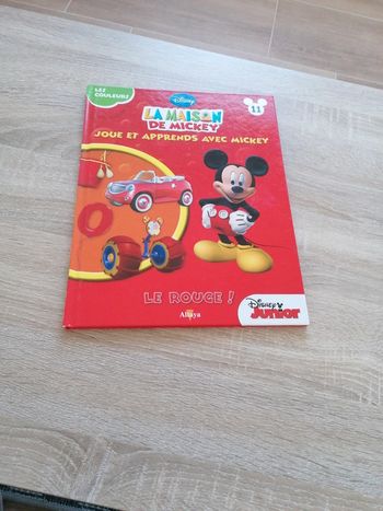 Livre la maison de mickey