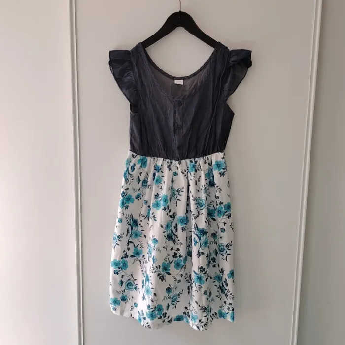 Lot de 12 robes été 10 ans - photo numéro 9