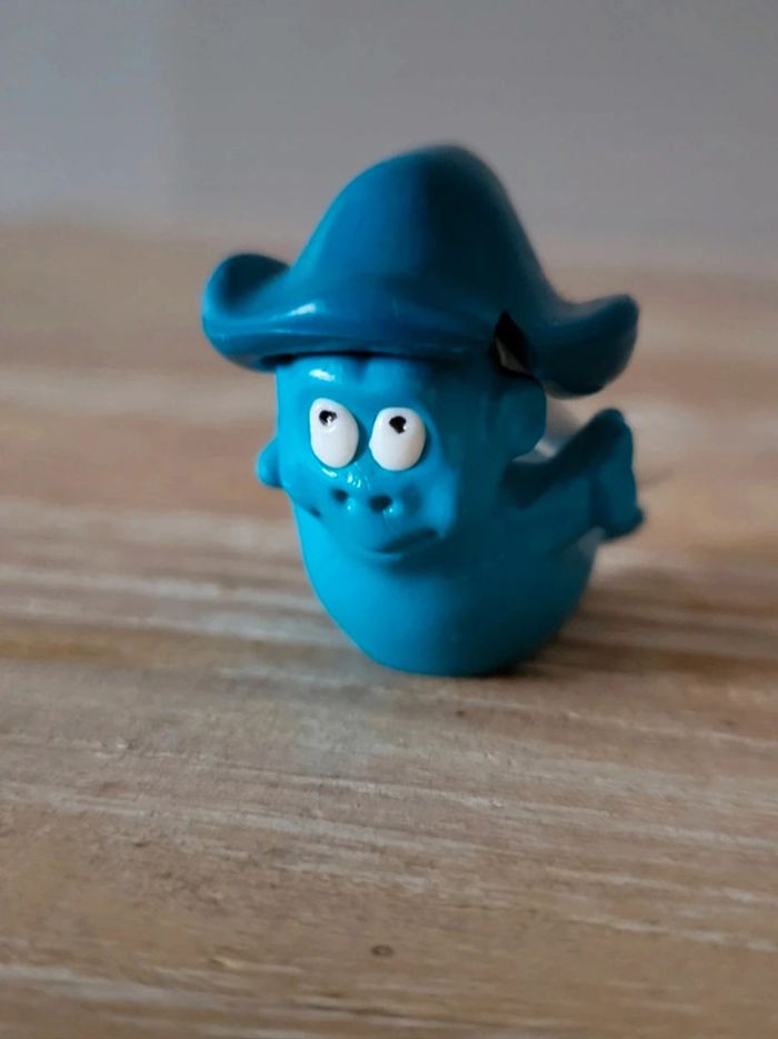 Lot de 2 figurines Kinder gnomes bleus painty ten calendrier de l'avent Noël piñata anniversaire - photo numéro 2