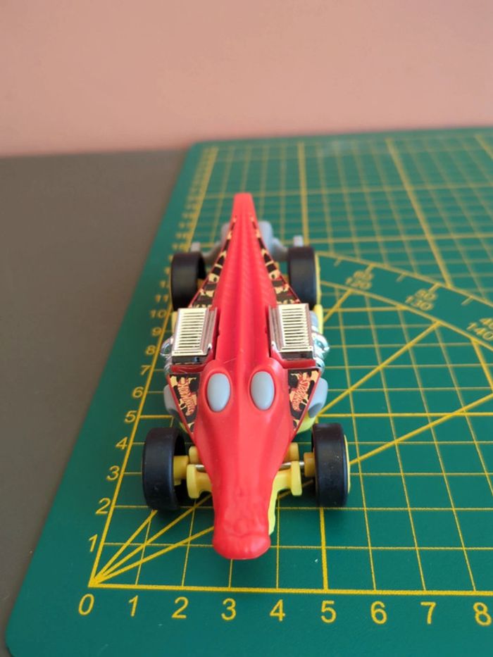 voiture hot wheels kinder maxi - photo numéro 2