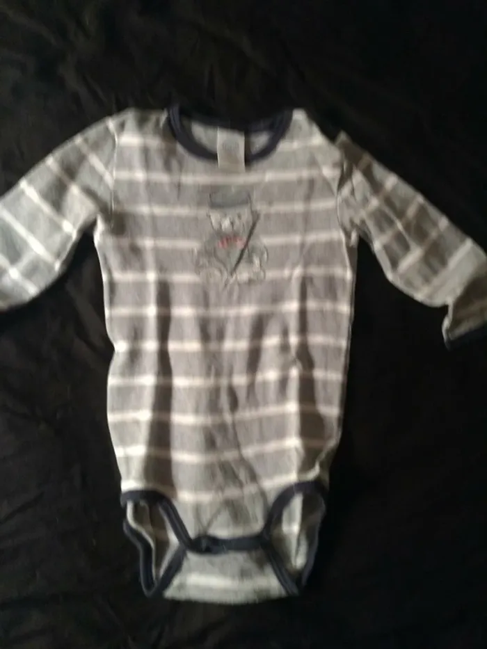 Lot de Bodies Bébé Fille 18 Mois - photo numéro 13