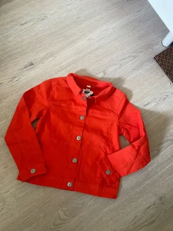 Veste en jean rouge corail Okaidi Okaïdi taille 8 ans Neuf